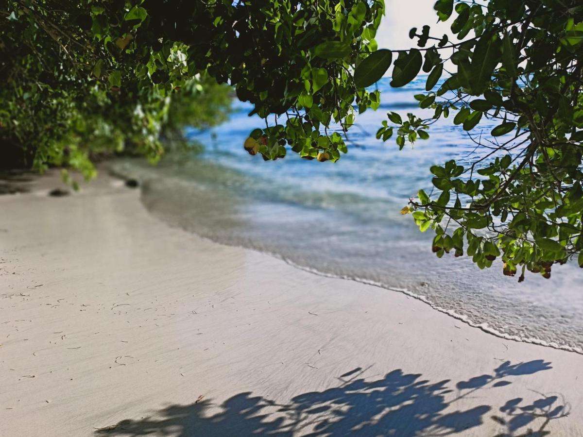 La Kaztelgood Villa Le Gosier  Luaran gambar